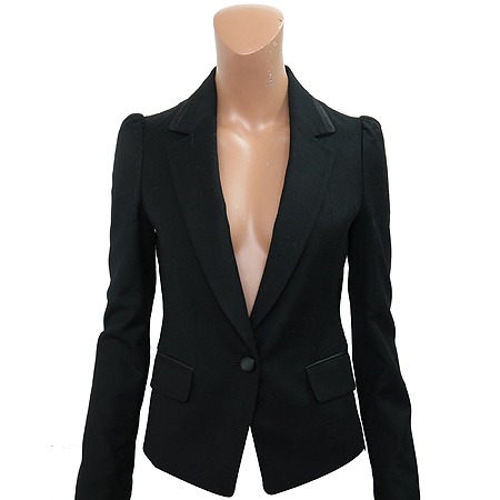 �̿���  ����