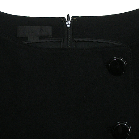 Jill Stuart(����Ʃ��Ʈ) �μҸ� ���ǽ� �̹���2 - ���̺��� �߰���ǰ