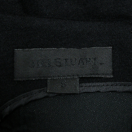 Jill Stuart(����Ʃ��Ʈ) �μҸ� ���ǽ� �̹���4 - ���̺��� �߰���ǰ