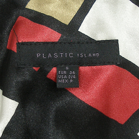 PLASTIC ISLAND(�ö�ƽ ���Ϸ���) ���� ���ǽ� �̹���3 - ���̺��� �߰���ǰ