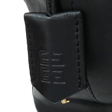GIVENCHY(�����) 11L5504580 ���� ���� ��ÿ L ������ ����ΰ� ��Ʈ�� �̹���5 - ���̺��� �߰���ǰ