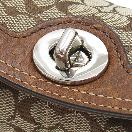 Coach(��ġ) �ñ׳��� �ΰ� �ڰ��� ���� ��Ƽġ �Ŀ�ġ �̹���3 - ���̺��� �߰���ǰ