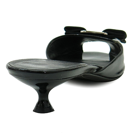 Ferragamo(��󰡸�) RIBERIA ���� ���̴�Ʈ ���� �ٶ� ��� ������ ���� �̹���5 - ���̺��� �߰���ǰ