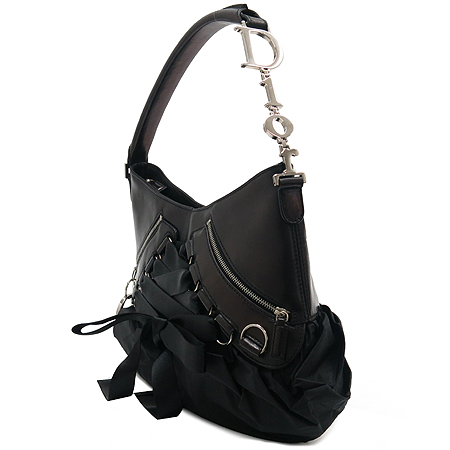Dior(ũ����î���) ������� ����ΰ� ����� �̹���3 - ���̺��� �߰���ǰ