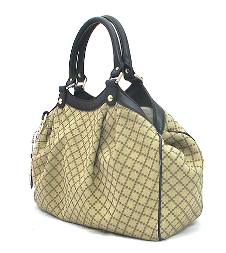 Gucci(����) 211944 �ڰ��� ���� ȥ�� ��Ű ��Ʈ�� �̹���3 - ���̺��� �߰���ǰ