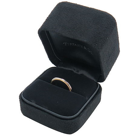 Tiffany(Ƽ�Ĵ�) PT950(�÷�Ƽ��)+18K ��� �޺� �б׷��� ������帵 3MM ����-16ȣ �̹���3 - ���̺��� �߰���ǰ