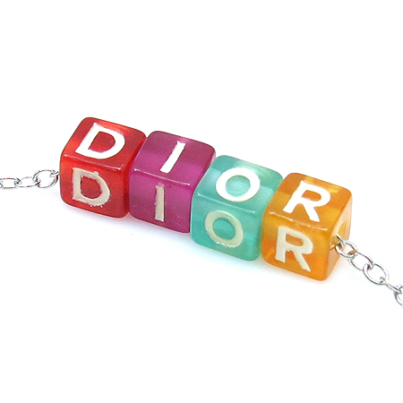 Dior(ũ����î���) �̴ϼ� ť�� ��� ���� �̹���2 - ���̺��� �߰���ǰ