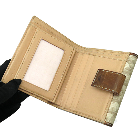 Dior(ũ����î���) ��Ʈ �ΰ� ��� PVC ������ [��������] �̹���5 - ���̺��� �߰���ǰ