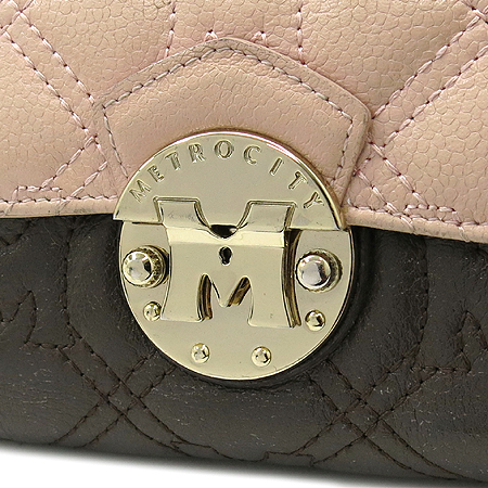 Metrocity(��Ʈ�ν�Ƽ) ���� �ΰ� ��� ���� 3�� ������ [��������] �̹���3 - ���̺��� �߰���ǰ