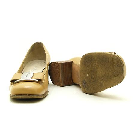Ferragamo(��󰡸�) ��ġ�� �ΰ� ������ ���� ���� �̹���3 - ���̺��� �߰���ǰ