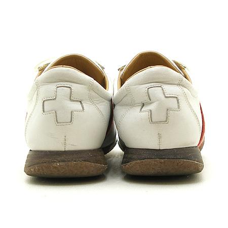 Bally(�߸�) ��� ���� ������ ����Ŀ�� �̹���5 - ���̺��� �߰���ǰ