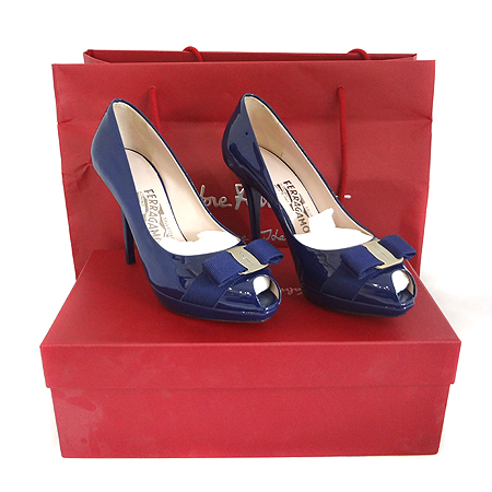 Ferragamo(��󰡸�) GILIA 100 ��Ż �ٶ� ��� ���̴�Ʈ ������ ������ ������ ���� [�ϻ����] �̹���5 - ���̺��� �߰���ǰ