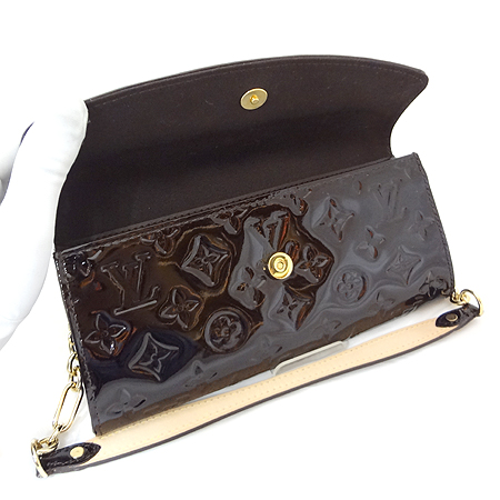 Louis Vuitton(���̺���) M93542 ���׷� ������ ���º��ٸ� �Ƹ����� Ŭ��ġ �� ����� [�ϻ����] �̹���4 - ���̺��� �߰���ǰ