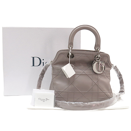 Dior(ũ����î���) M1301PGCA M900 ���� ����Ų �׶��� ��Ʈ�� + ��� ��Ʈ�� �̹���2 - ���̺��� �߰���ǰ