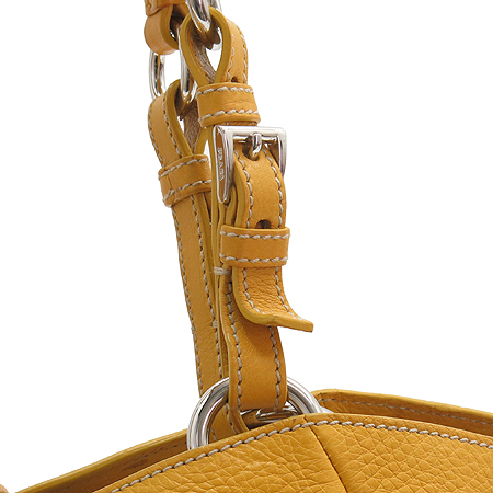 Prada(�����) ���� �ﰢ �ΰ� ��� ��Ʈ�� ����� �̹���3 - ���̺��� �߰���ǰ