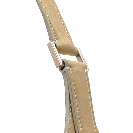Ferragamo(��󰡸�) AU 21 7473 ��ġ�� �ΰ� ��� PVC ȣ�� ����� �̹���3 - ���̺��� �߰���ǰ