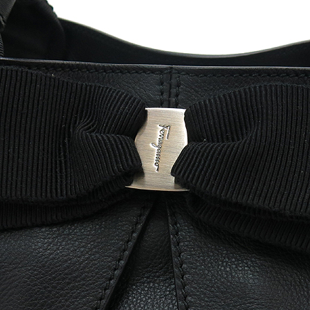 Ferragamo(��󰡸�) 21 B665 ���� �ٶ� ��� ���� ���� ����� �̹���4 - ���̺��� �߰���ǰ