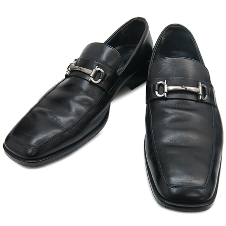 Ferragamo(󰡸)  ġ    