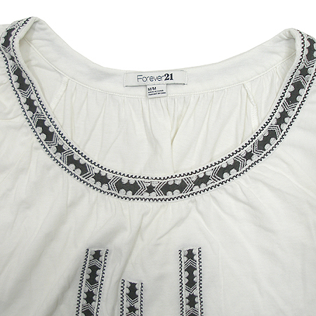 FOREVER21(������21) Ƽ �̹���2 - ���̺��� �߰���ǰ