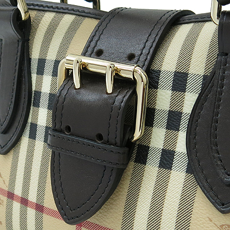 Burberry(������) ���� ���� ��Ʈ ��� Ŭ���� üũ PVC ��Ʈ�� �̹���4 - ���̺��� �߰���ǰ