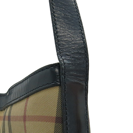 Burberry(������) PVC Ŭ���� üũ ���� ���� Ʈ���� ����� �̹���3 - ���̺��� �߰���ǰ
