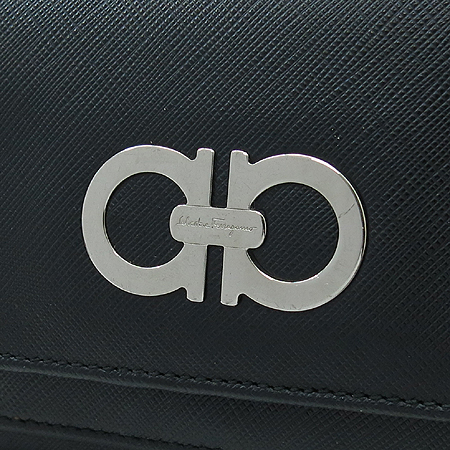 Ferragamo(��󰡸�) 22 8219 ���� ��ġ�� �ΰ� ��� ���� ���� ���ǾƳ� ������ [��������] �̹���3 - ���̺��� �߰���ǰ