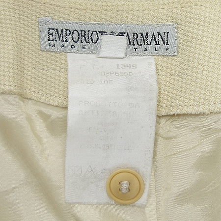 Emporio Armani(�������� �Ƹ�����) ���� �̹���3 - ���̺��� �߰���ǰ