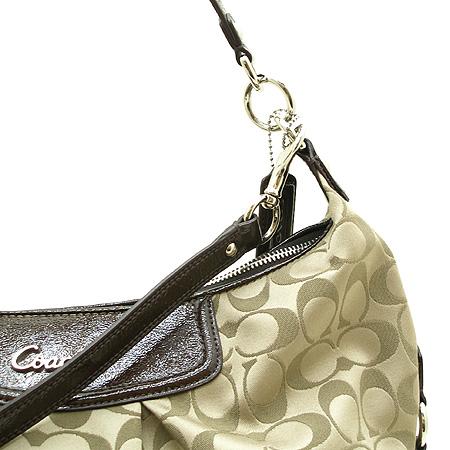 Coach(��ġ) �ñ׳��� �ڰ���/���� 2WAY �̹���5 - ���̺��� �߰���ǰ