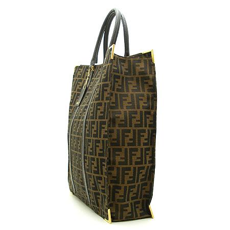 Fendi(���) 8BH229 FF�ΰ� �ڰ��� ���� ���� �̹���2 - ���̺��� �߰���ǰ