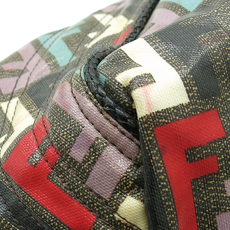 Fendi(���) 8BR511 FF�ΰ� ��Ƽ�÷� PVC ������ ��Ʈ�� �̹���5 - ���̺��� �߰���ǰ