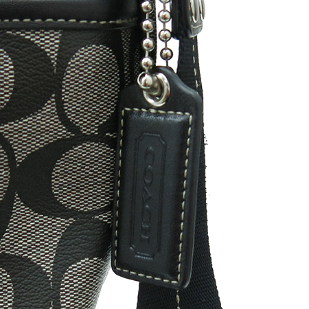 Coach(��ġ) 70562 �ñ׳�ó ũ�ν��� �̹���4 - ���̺��� �߰���ǰ