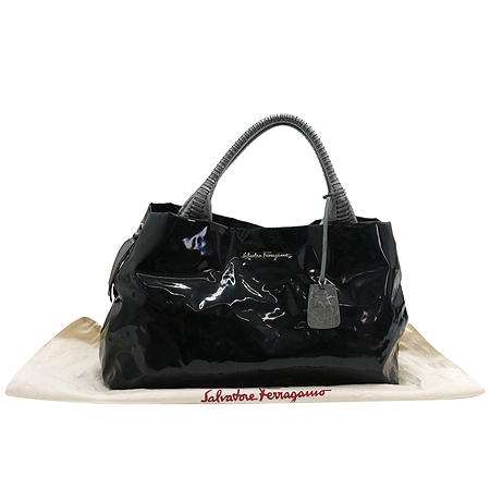 Ferragamo(��󰡸�) 21 A744 ���� �ΰ� ���̴�Ʈ ��Ʈ�� �̹���2 - ���̺��� �߰���ǰ