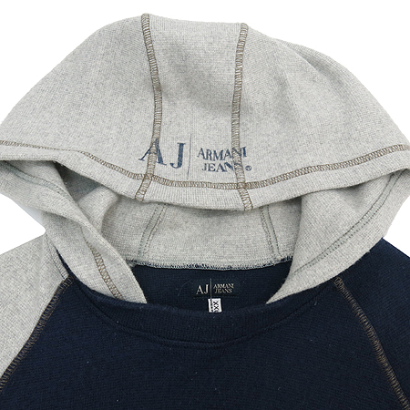 Armani JEANS(�Ƹ����� ����) �ĵ�Ƽ �̹���3 - ���̺��� �߰���ǰ