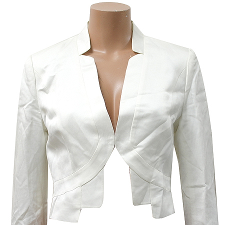 ��  ����