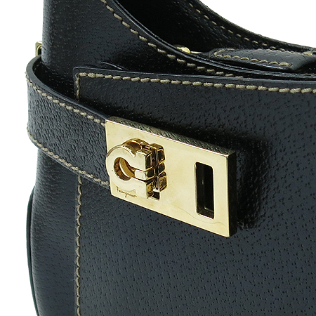 Ferragamo(��󰡸�) 21 1924 ���� ��ġ�� �ΰ� ��� ���� ���� ����� �̹���3 - ���̺��� �߰���ǰ