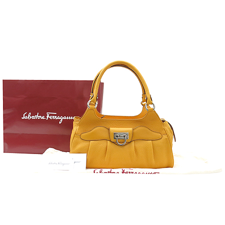 Ferragamo(��󰡸�) 21 A069 ���� ��ġ�� ����� �̹���2 - ���̺��� �߰���ǰ