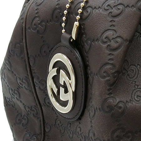 Gucci(����) 211943 GG�ΰ� �ø� ��Ű ȣ�� ��Ʈ�� �̹���4 - ���̺��� �߰���ǰ
