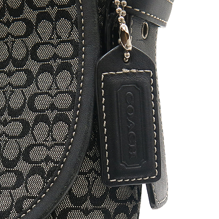 Coach(��ġ) 6376 �ñ׳��� �ڰ��� ũ�ν��� �̹���4 - ���̺��� �߰���ǰ