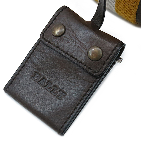 Bally(�߸�) TROVE ���� ���� ��� ũ�ν��� �̹���5 - ���̺��� �߰���ǰ