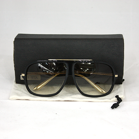 DITA(��Ÿ) TARGA TITANIUM ������� ���� ���۶� [��������] �̹���3 - ���̺��� �߰���ǰ