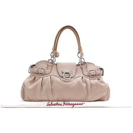 Ferragamo(��󰡸�) AB 21 3402 ���� ��ġ�� ��Ŭ ���� ����� �̹���2 - ���̺��� �߰���ǰ