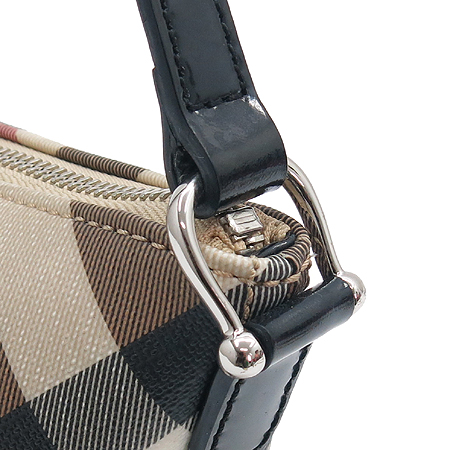 Burberry(������) �� ��� üũ PVC �Ŀ�ġ ����� �̹���3 - ���̺��� �߰���ǰ