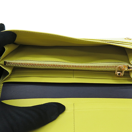 Prada(�����) 1M1132 SAFFIANO(���ǾƳ�) VERNIC(������) ������ [�б�������] �̹���6 - ���̺��� �߰���ǰ