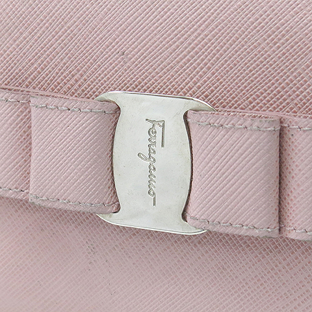 Ferragamo(��󰡸�) 22 A211 ����ٶ� ��� 2�� ������ [��������] �̹���3 - ���̺��� �߰���ǰ