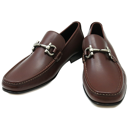 Ferragamo(󰡸)  ġ Ŭ    