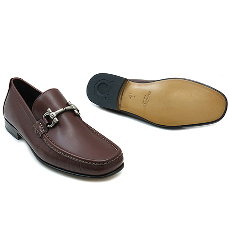 Ferragamo(󰡸)  ġ Ŭ     ̹3 - ̺ ߰ǰ