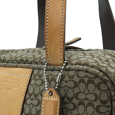 Coach(��ġ) �ñ׳��� �ΰ� �ڰ��� ��Ʈ�� �̹���5 - ���̺��� �߰���ǰ