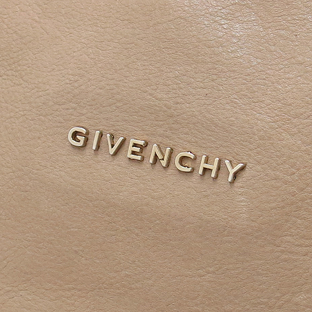 GIVENCHY(�����) 12G52500 ������ ���� �ǵ��� M ������ 2WAY [��������] �̹���5 - ���̺��� �߰���ǰ