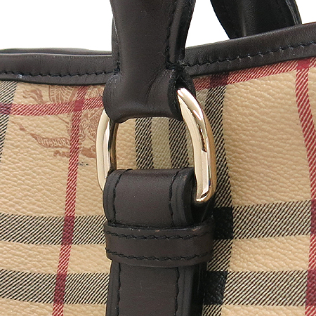 Burberry(������) ���� ��Ʈ ��� ��Ŭ���� üũ ��Ʈ�� ����� �̹���4 - ���̺��� �߰���ǰ