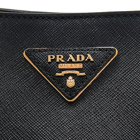 Prada(�����) BN1844 ���� ���ǾƳ� ���� ��Ʈ�� �̹���5 - ���̺��� �߰���ǰ